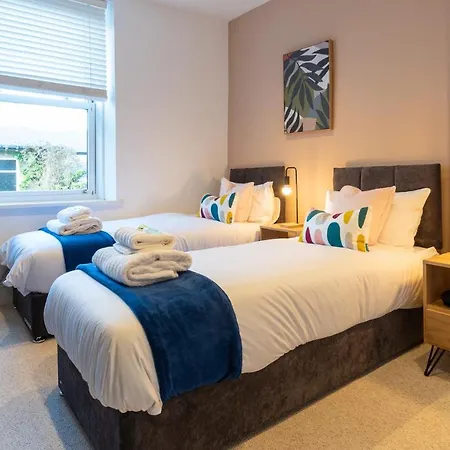 Beautiful 3 Bedroom Townhouse Harrogate